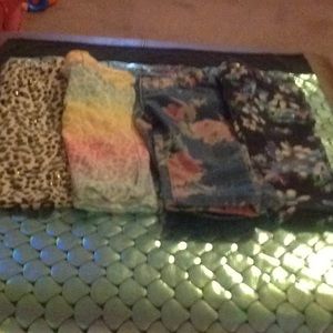 4 pair pants/jeans